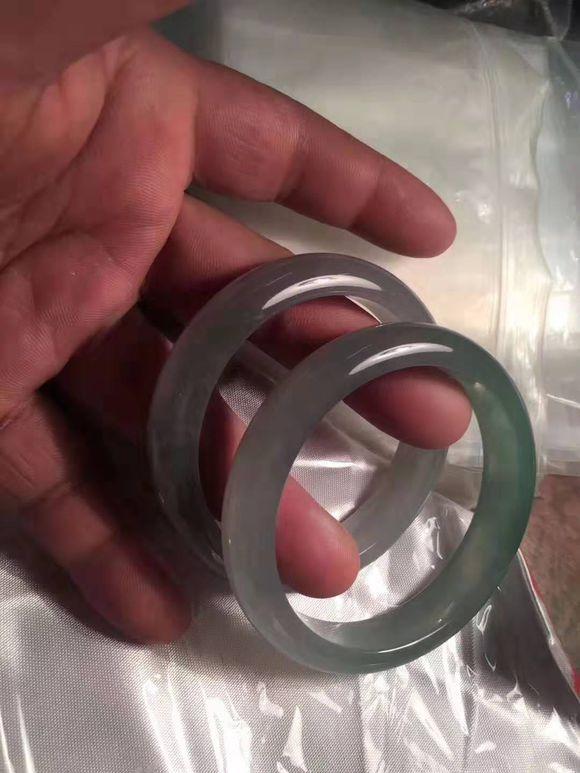 木那高冰翡翠原石价格,高冰玻璃种翡翠原石-第5张图片-翡翠网 木那高冰翡翠原石价格,高冰玻璃种翡翠原石-第5张图片-翡翠网