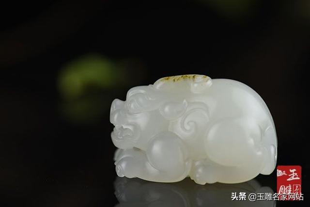 翡翠貔貅市场价,翡翠貔貅的价格行情-第1张图片-翡翠网 翡翠貔貅市场价,翡翠貔貅的价格行情-第1张图片-翡翠网