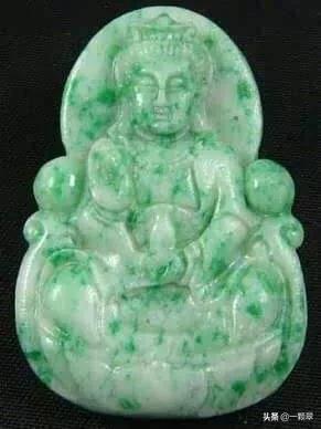 翡翠小知识传授翡翠手镯保养小知识-第20张图片-翡翠网 翡翠小知识传授翡翠手镯保养小知识-第20张图片-翡翠网