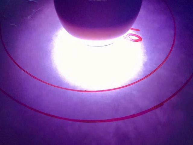 翡翠原石毛料开料图片,翡翠原石毛料手镯料-第7张图片-翡翠网 翡翠原石毛料开料图片,翡翠原石毛料手镯料-第7张图片-翡翠网