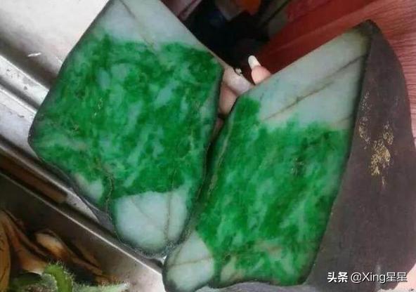 北京哪里有翡翠原石加工哪里可以学翡翠原石知识-第1张图片-翡翠网 北京哪里有翡翠原石加工哪里可以学翡翠原石知识-第1张图片-翡翠网