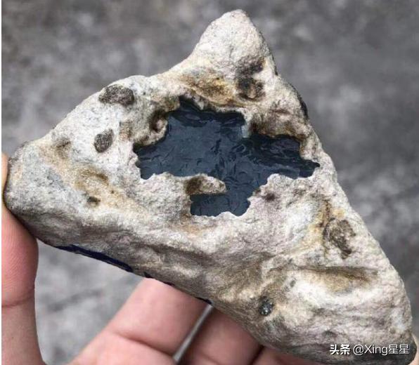 北京哪里有翡翠原石加工哪里可以学翡翠原石知识-第11张图片-翡翠网 北京哪里有翡翠原石加工哪里可以学翡翠原石知识-第11张图片-翡翠网