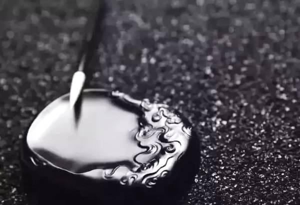 李嘉诚的翡翠原石李嘉诚的翡翠貔貅-第5张图片-翡翠网 李嘉诚的翡翠原石李嘉诚的翡翠貔貅-第5张图片-翡翠网