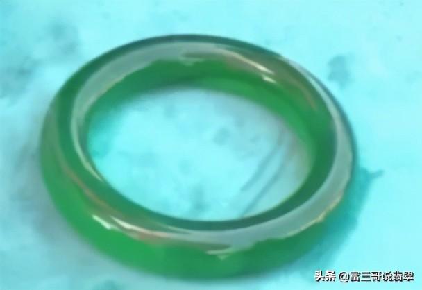 假翡翠手镯图片大全翡翠手镯图片大全图片欣赏图片-第1张图片-翡翠网 假翡翠手镯图片大全翡翠手镯图片大全图片欣赏图片-第1张图片-翡翠网