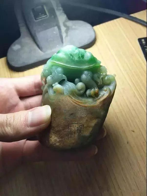 原石翡翠龙龙肯翡翠原石图片-第6张图片-翡翠网 原石翡翠龙龙肯翡翠原石图片-第6张图片-翡翠网