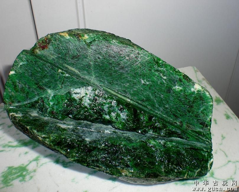 翡翠原石干翡翠原石干青料-第2张图片-翡翠网 翡翠原石干翡翠原石干青料-第2张图片-翡翠网