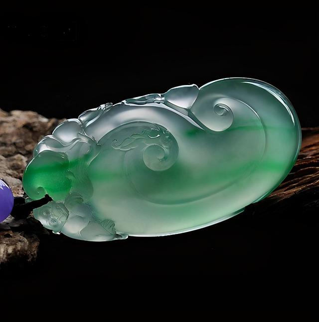 翡翠手镯断裂翡翠手镯断了怎么办-第1张图片-翡翠网 翡翠手镯断裂翡翠手镯断了怎么办-第1张图片-翡翠网