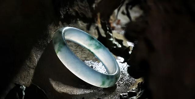 包含翡翠a货什么意思图片的词条-第3张图片-翡翠网 包含翡翠a货什么意思图片的词条-第3张图片-翡翠网