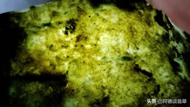 翡翠原石点口水,翡翠原石一手货源-第8张图片-翡翠网 翡翠原石点口水,翡翠原石一手货源-第8张图片-翡翠网