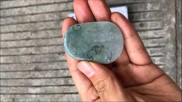 白岩砂翡翠原石白岩翡翠原石价格-第7张图片-翡翠网 白岩砂翡翠原石白岩翡翠原石价格-第7张图片-翡翠网