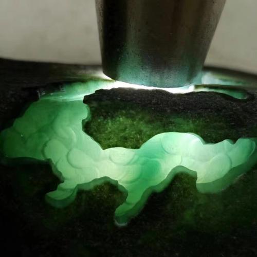 关于缅甸翡翠原石分类的信息-第1张图片-翡翠网 关于缅甸翡翠原石分类的信息-第1张图片-翡翠网