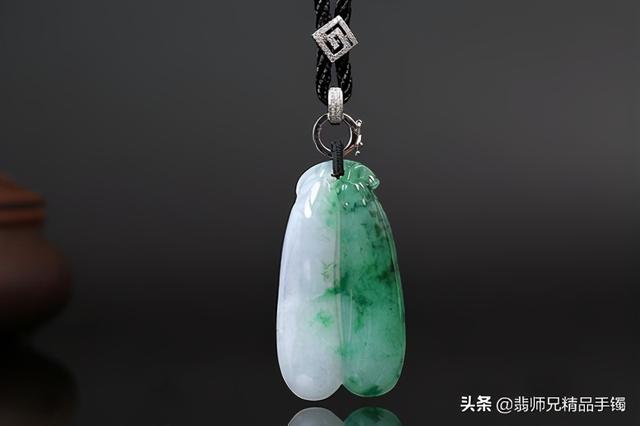 包含翡翠挂坠知识图解的词条-第7张图片-翡翠网 包含翡翠挂坠知识图解的词条-第7张图片-翡翠网