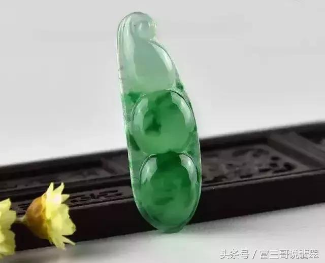 翡翠手镯沙星直播间翡翠手镯能买吗-第14张图片-翡翠网 翡翠手镯沙星直播间翡翠手镯能买吗-第14张图片-翡翠网