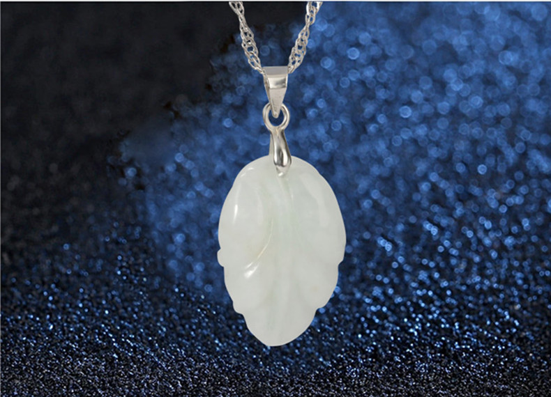 翡翠吊坠镶嵌图片大全翡翠吊坠的价格图片大全-第1张图片-翡翠网 翡翠吊坠镶嵌图片大全翡翠吊坠的价格图片大全-第1张图片-翡翠网