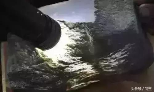 翡翠原石玻璃,翡翠玻璃种和冰种的区别在哪里-第6张图片-翡翠网 翡翠原石玻璃,翡翠玻璃种和冰种的区别在哪里-第6张图片-翡翠网