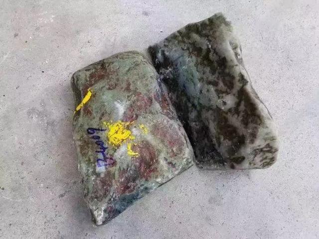 350万缅币翡翠手镯的简单介绍-第1张图片-翡翠网 350万缅币翡翠手镯的简单介绍-第1张图片-翡翠网