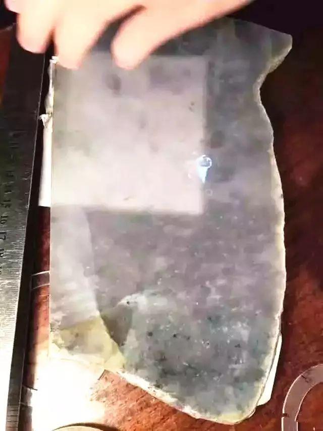 翡翠玻璃种手镯价格无色玻璃种翡翠手镯价格-第2张图片-翡翠网 翡翠玻璃种手镯价格无色玻璃种翡翠手镯价格-第2张图片-翡翠网