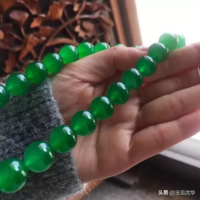 绿玉是翡翠吗,绿玉翡翠手镯-第4张图片-翡翠网 绿玉是翡翠吗,绿玉翡翠手镯-第4张图片-翡翠网