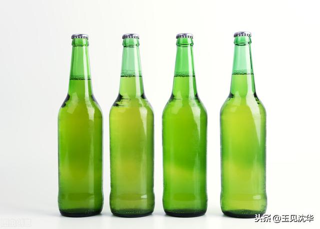 绿玉是翡翠吗,绿玉翡翠手镯-第5张图片-翡翠网 绿玉是翡翠吗,绿玉翡翠手镯-第5张图片-翡翠网