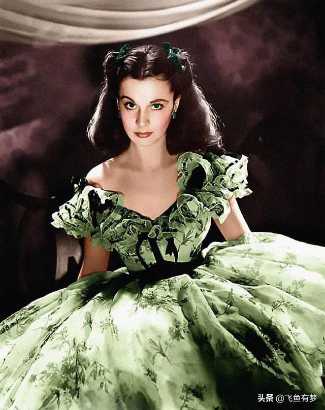 翡翠手镯上的飘花,冰飘花翡翠手镯是啥档次-第5张图片-翡翠网 翡翠手镯上的飘花,冰飘花翡翠手镯是啥档次-第5张图片-翡翠网