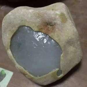 翡翠手镯 种水,翡翠手镯泡水-第2张图片-翡翠网 翡翠手镯 种水,翡翠手镯泡水-第2张图片-翡翠网