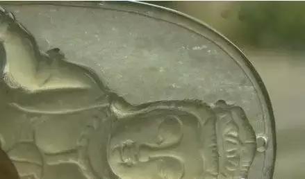 顶级祖母绿翡翠手镯翡翠祖母绿手镯价格-第9张图片-翡翠网 顶级祖母绿翡翠手镯翡翠祖母绿手镯价格-第9张图片-翡翠网