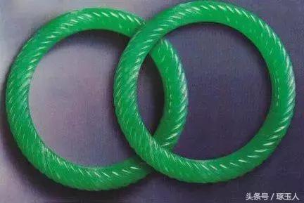 染色翡翠手镯特征图片老翡翠玉手镯图片-第4张图片-翡翠网 染色翡翠手镯特征图片老翡翠玉手镯图片-第4张图片-翡翠网