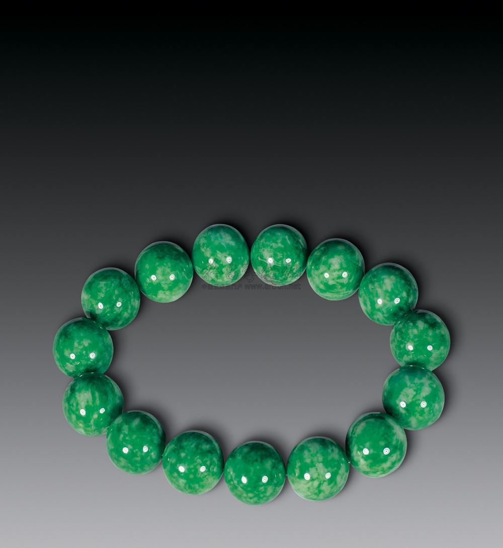 翡翠念珠价格翡翠念珠多少颗为宜-第1张图片-翡翠网 翡翠念珠价格翡翠念珠多少颗为宜-第1张图片-翡翠网