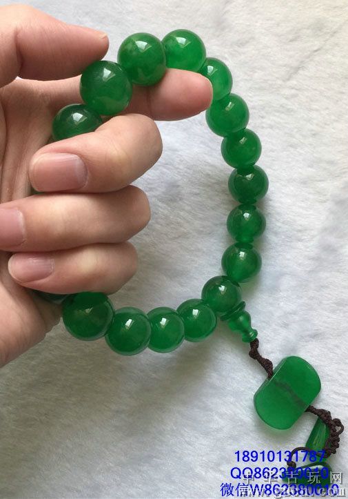 翡翠念珠价格翡翠念珠多少颗为宜-第2张图片-翡翠网 翡翠念珠价格翡翠念珠多少颗为宜-第2张图片-翡翠网