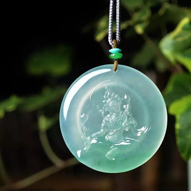 翡翠手镯心料好吗,危料翡翠手镯价格-第4张图片-翡翠网 翡翠手镯心料好吗,危料翡翠手镯价格-第4张图片-翡翠网