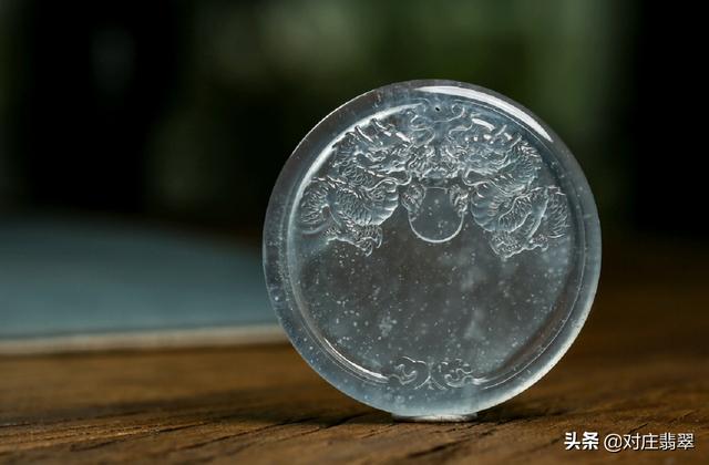 双龙戏珠翡翠手镯,双龙戏珠翡翠吊坠图片-第6张图片-翡翠网 双龙戏珠翡翠手镯,双龙戏珠翡翠吊坠图片-第6张图片-翡翠网