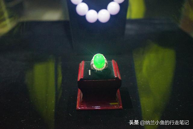 云南翡翠原石市场在哪里,云南翡翠原石产地-第10张图片-翡翠网 云南翡翠原石市场在哪里,云南翡翠原石产地-第10张图片-翡翠网