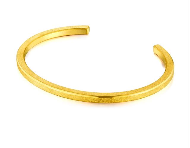 哪种翡翠手镯好,翡翠手镯分什么种-第12张图片-翡翠网 哪种翡翠手镯好,翡翠手镯分什么种-第12张图片-翡翠网