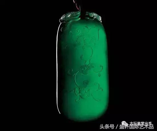 深圳翡翠手镯好看吗,翡翠手镯条宽多少好看-第2张图片-翡翠网 深圳翡翠手镯好看吗,翡翠手镯条宽多少好看-第2张图片-翡翠网