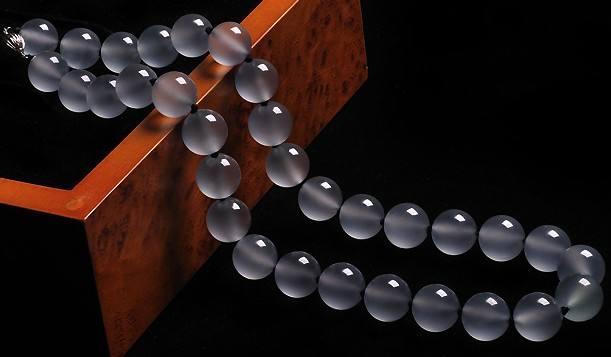 明星戴翡翠手镯的高清图片翡翠手镯明星-第13张图片-翡翠网 明星戴翡翠手镯的高清图片翡翠手镯明星-第13张图片-翡翠网