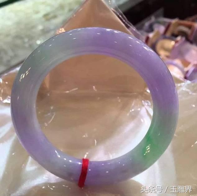 三彩翡翠手镯价格,三色翡翠手镯价格-第13张图片-翡翠网 三彩翡翠手镯价格,三色翡翠手镯价格-第13张图片-翡翠网