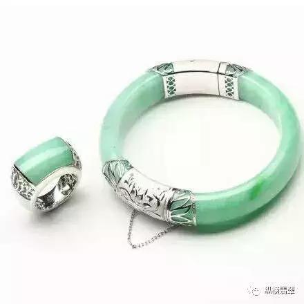 泡温泉会使翡翠手镯变色吗带翡翠手镯能泡温泉吗-第11张图片-翡翠网 泡温泉会使翡翠手镯变色吗带翡翠手镯能泡温泉吗-第11张图片-翡翠网
