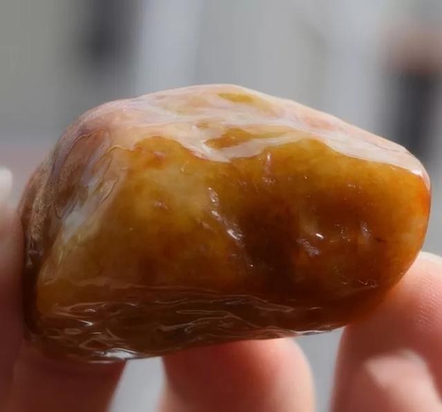 翡翠原石怎么养才能透,用翡翠原石养乌龟-第2张图片-翡翠网 翡翠原石怎么养才能透,用翡翠原石养乌龟-第2张图片-翡翠网