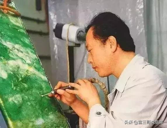 缅甸国宝翡翠原石图片缅甸木那翡翠原石图片-第9张图片-翡翠网 缅甸国宝翡翠原石图片缅甸木那翡翠原石图片-第9张图片-翡翠网