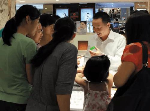 买翡翠手镯怎样量手寸,翡翠手镯怎样讲价-第3张图片-翡翠网 买翡翠手镯怎样量手寸,翡翠手镯怎样讲价-第3张图片-翡翠网