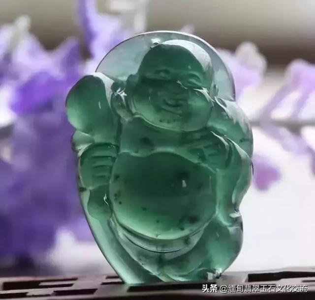 缅甸翡翠糯种手镯价格,缅甸翡翠玉手镯价位-第11张图片-翡翠网 缅甸翡翠糯种手镯价格,缅甸翡翠玉手镯价位-第11张图片-翡翠网