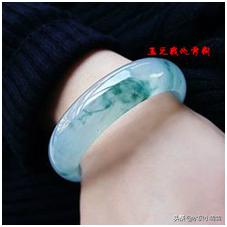 翡翠飘蓝花手镯的好处,飘蓝花翡翠手镯图片-第13张图片-翡翠网 翡翠飘蓝花手镯的好处,飘蓝花翡翠手镯图片-第13张图片-翡翠网