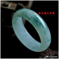 翡翠飘蓝花手镯的好处,飘蓝花翡翠手镯图片-第17张图片-翡翠网 翡翠飘蓝花手镯的好处,飘蓝花翡翠手镯图片-第17张图片-翡翠网