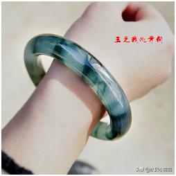 翡翠飘蓝花手镯的好处,飘蓝花翡翠手镯图片-第23张图片-翡翠网 翡翠飘蓝花手镯的好处,飘蓝花翡翠手镯图片-第23张图片-翡翠网