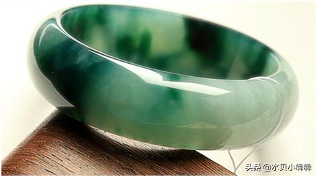 翡翠飘蓝花手镯的好处,飘蓝花翡翠手镯图片-第27张图片-翡翠网 翡翠飘蓝花手镯的好处,飘蓝花翡翠手镯图片-第27张图片-翡翠网