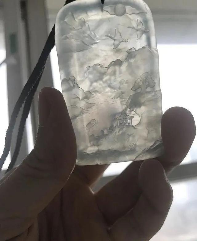 山水牌翡翠寓意,山水翡翠手镯-第2张图片-翡翠网 山水牌翡翠寓意,山水翡翠手镯-第2张图片-翡翠网