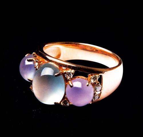 翡翠原石老坑是什么翡翠原石扒皮是什么意思-第5张图片-翡翠网 翡翠原石老坑是什么翡翠原石扒皮是什么意思-第5张图片-翡翠网