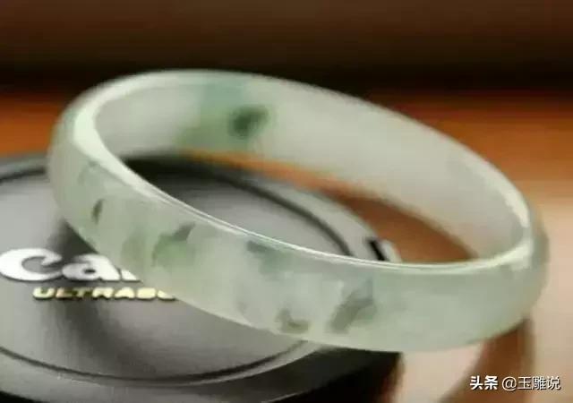 翡翠b货手镯能戴吗的简单介绍-第6张图片-翡翠网 翡翠b货手镯能戴吗的简单介绍-第6张图片-翡翠网