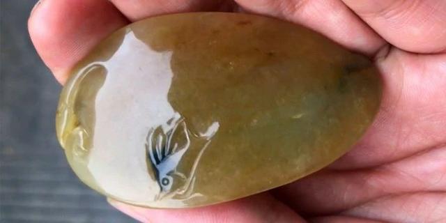 滨海翡翠原石小料翡翠原石有几种料-第6张图片-翡翠网 滨海翡翠原石小料翡翠原石有几种料-第6张图片-翡翠网