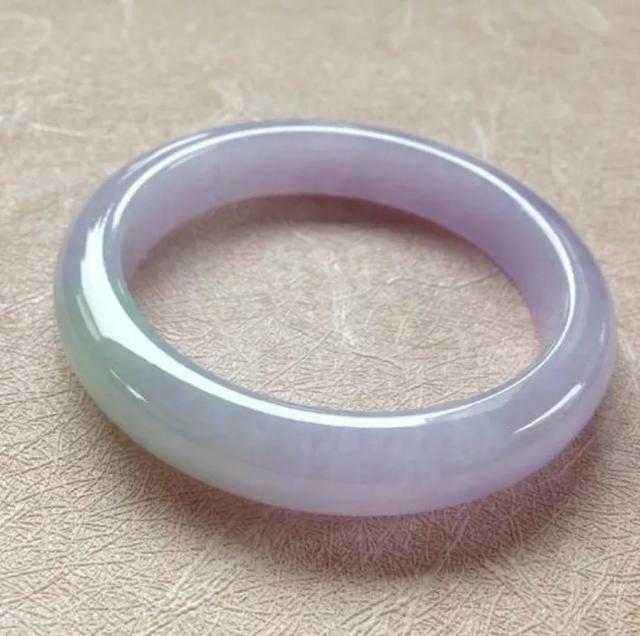 翡翠赌石的知识要点翡翠的知识要点-第11张图片-翡翠网